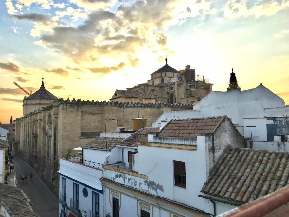 Mezquita Apartamento Кордоба Екстериор снимка